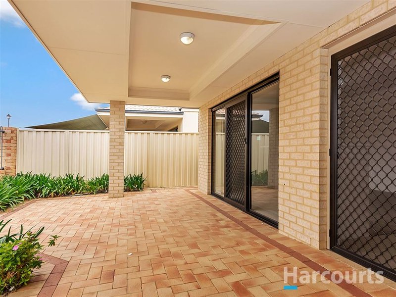 Photo - Villa 114/41 Geographe Way, Thornlie WA 6108 - Image 15