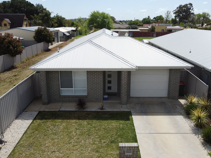 Photo - Villa 1/3 Craft Street, Lake Albert NSW 2650 - Image 15