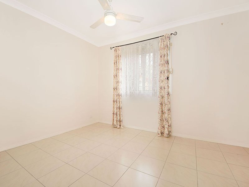 Photo - Villa 13/26 Seventeeth Avenue, Brighton QLD 4017 - Image 6