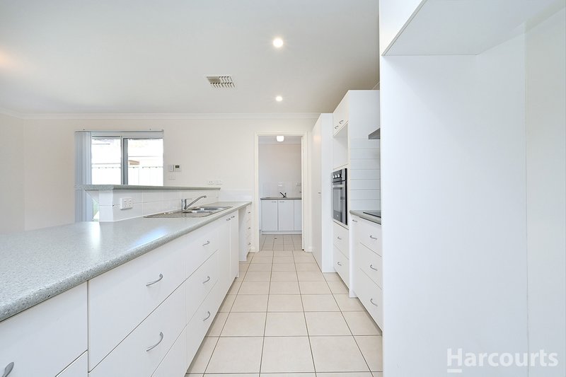 Photo - Villa 15/20 Redmile Road, York WA 6302 - Image 7