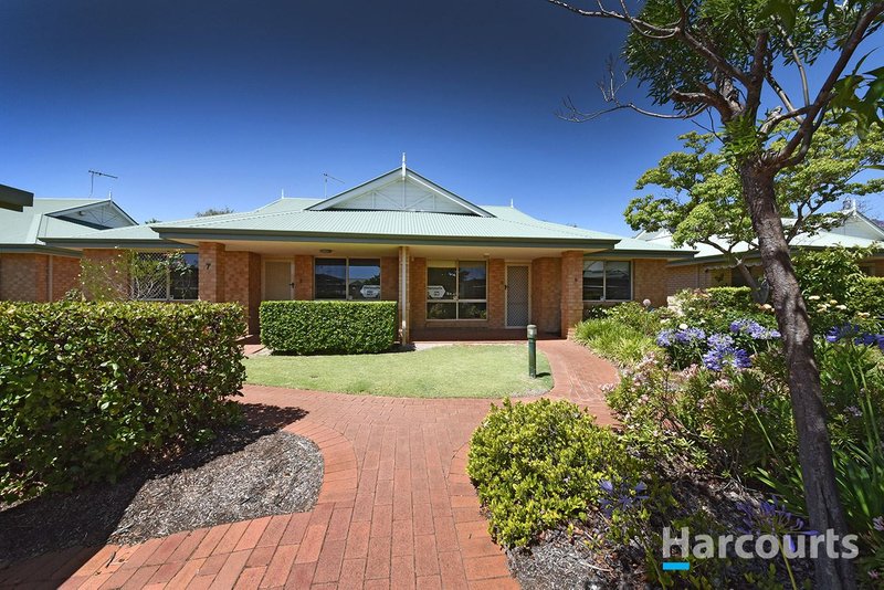 Photo - Villa 18/1 Wendouree Road, Wilson WA 6107 - Image 25