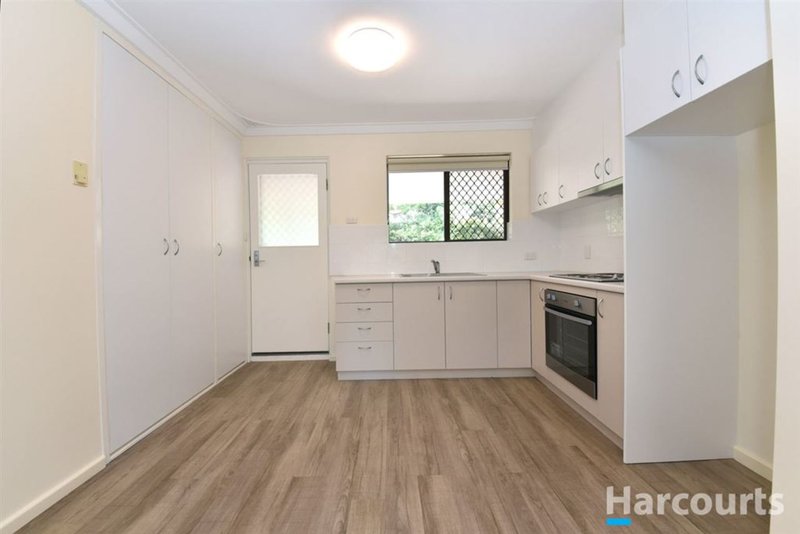 Photo - Villa 19/2 Fenton Street, Mundaring WA 6073 - Image 4