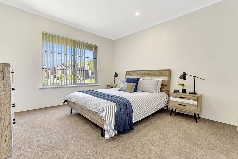 Photo - Villa 20/41 Geographe Way, Thornlie WA 6108 - Image 12