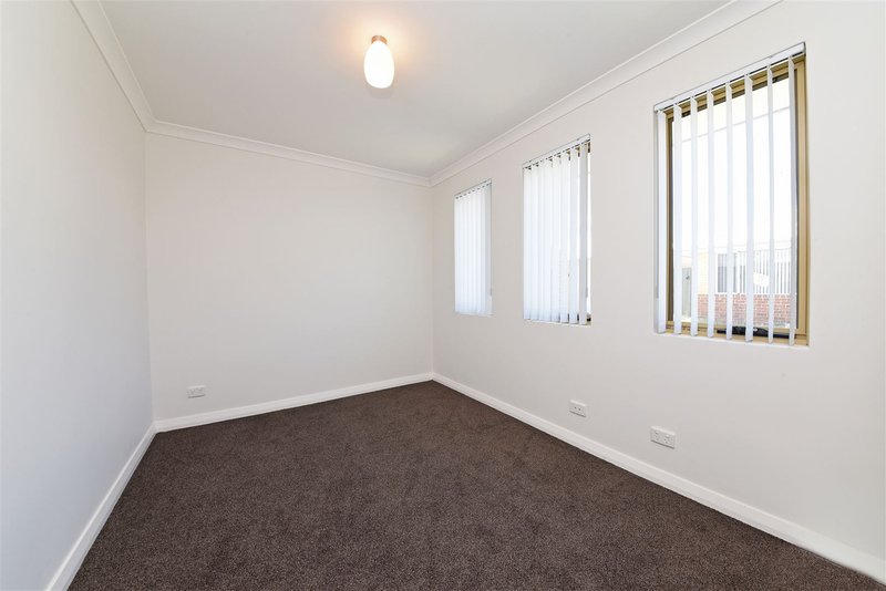 Photo - Villa 24/20 Redmile Road, York WA 6302 - Image 14