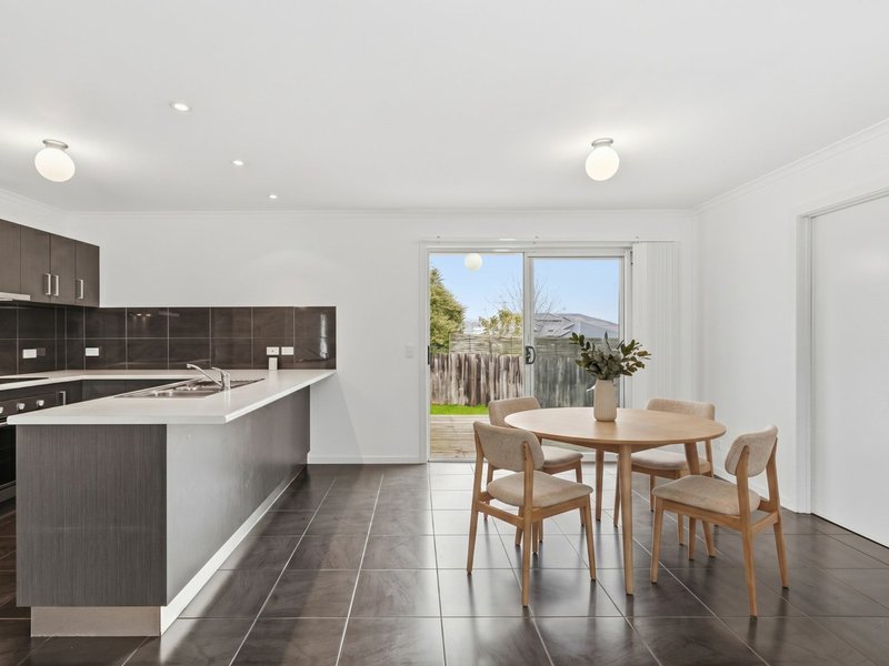 Photo - Villa 2/55 Cavenor Drive, Rokeby TAS 7019 - Image 4