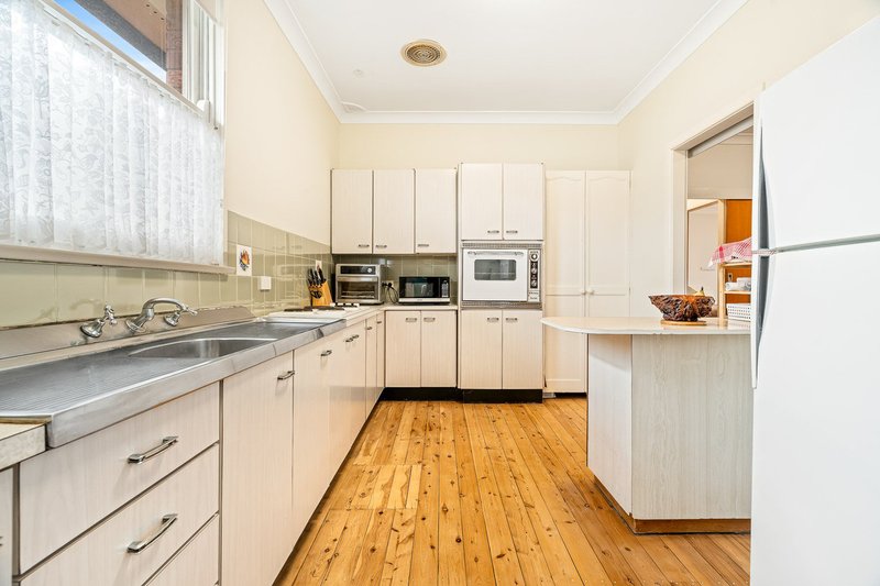 Photo - Villa 3/36 Archbald Avenue, Brighton-Le-Sands NSW 2216 - Image 3