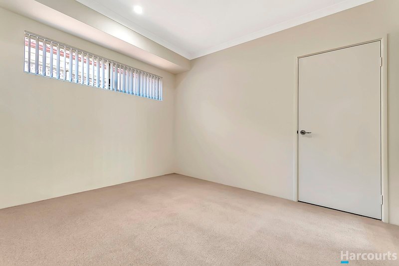 Photo - Villa 40/41 Geographe Way, Thornlie WA 6108 - Image 16