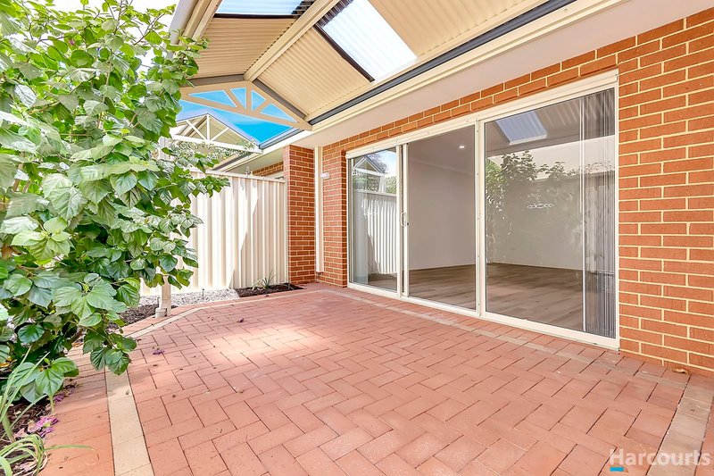 Photo - Villa 40/41 Geographe Way, Thornlie WA 6108 - Image 17