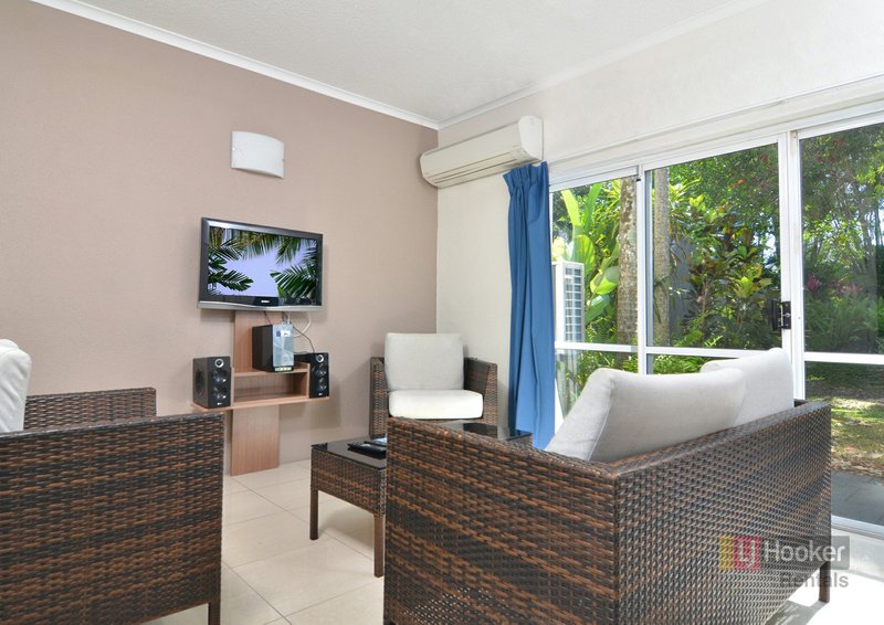 Photo - Villa 4/121-137 Port Douglas Road, Port Douglas QLD 4877 - Image 4