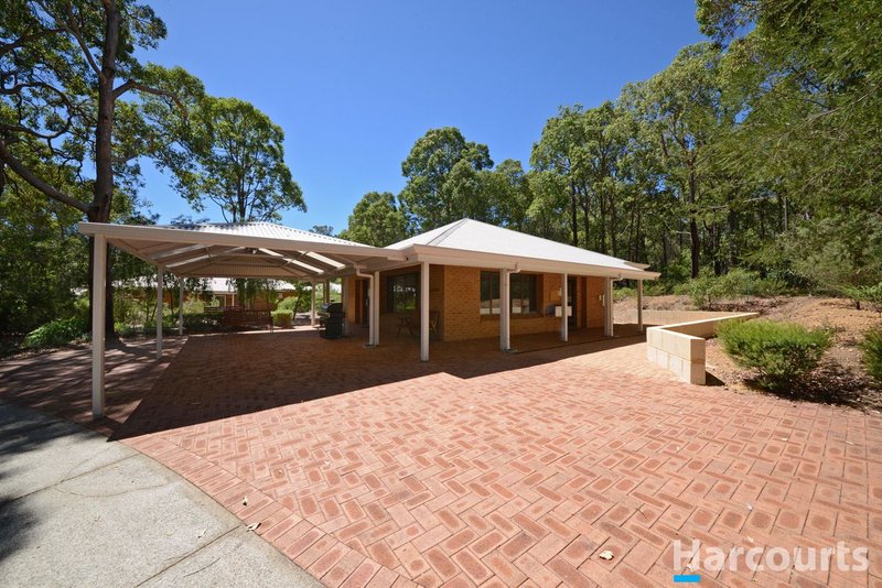 Photo - Villa 4/2 Fenton Street, Mundaring WA 6073 - Image 11