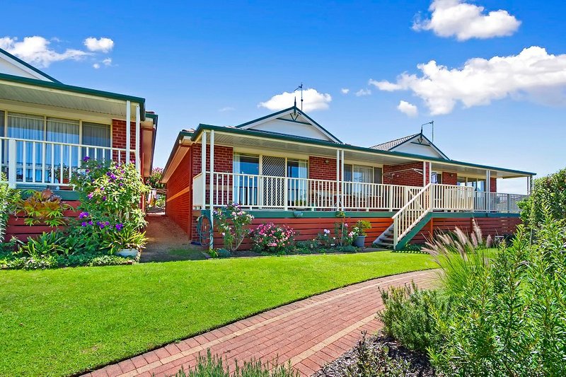 Villa 42/1-5 Canal Road, Paynesville VIC 3880