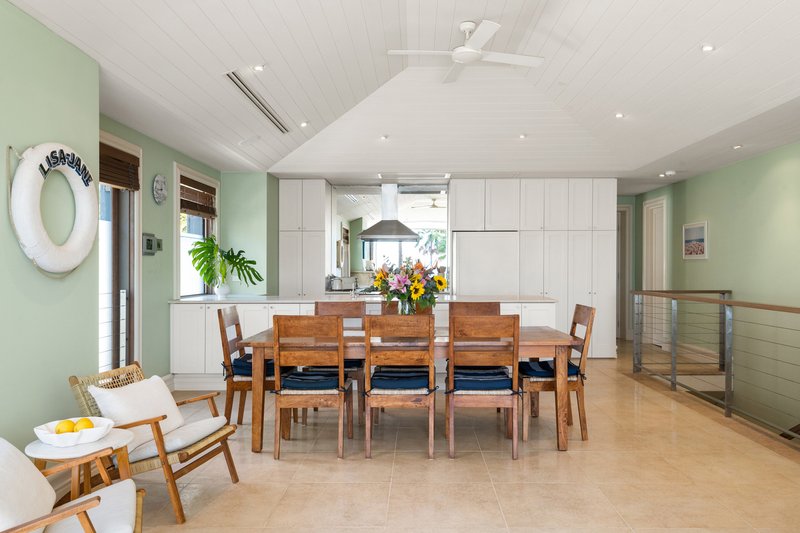 Photo - Villa 4/24-26 Ocean Road, Palm Beach NSW 2108 - Image 10