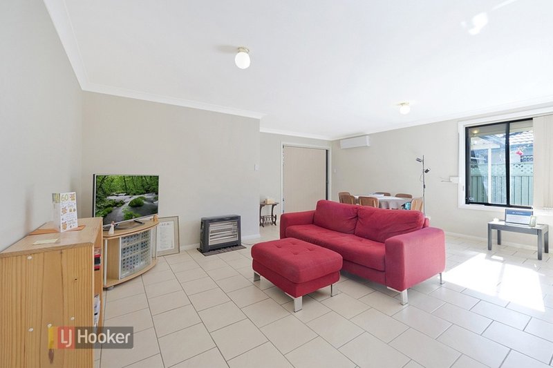 Villa 4/6 Dallas Place, Toongabbie NSW 2146