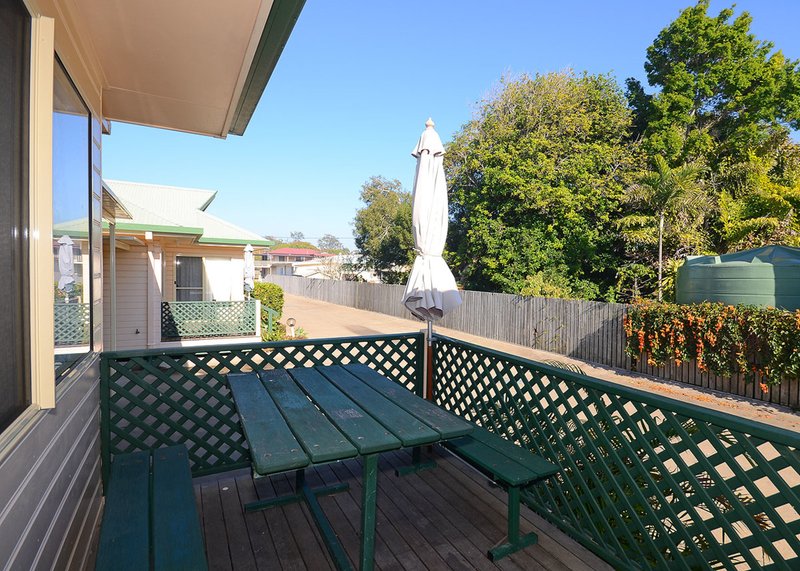 Photo - Villa 5, 80 Burrum Street, Burrum Heads QLD 4659 - Image 11