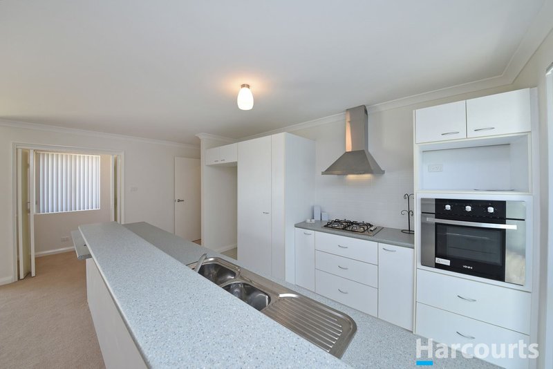 Photo - Villa 6/20 Redmile Road, York WA 6302 - Image 4