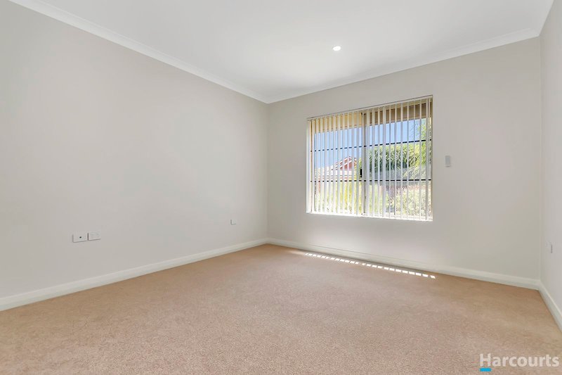 Photo - Villa 9/41 Geographe Way, Thornlie WA 6108 - Image 9