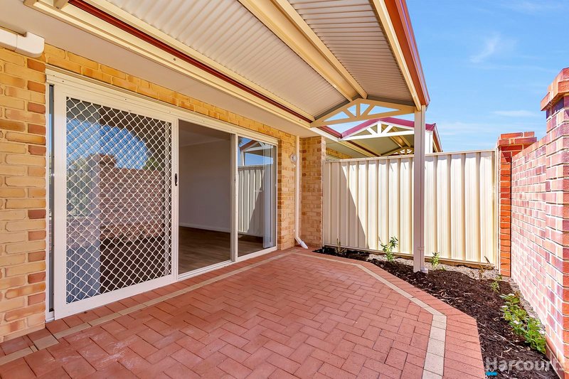 Photo - Villa 9/41 Geographe Way, Thornlie WA 6108 - Image 15