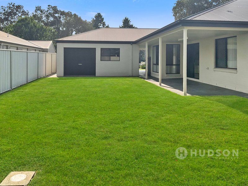 Photo - West Wodonga VIC 3690 - Image 13
