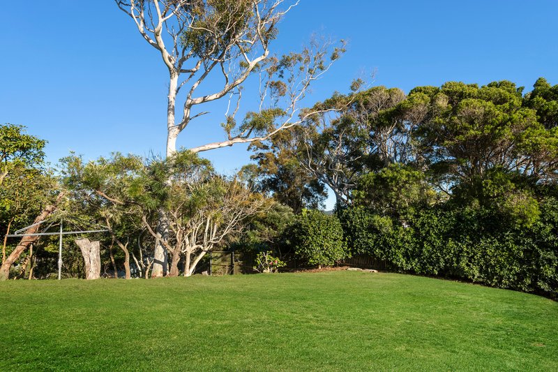 Photo - Whale Beach NSW 2107 - Image 8