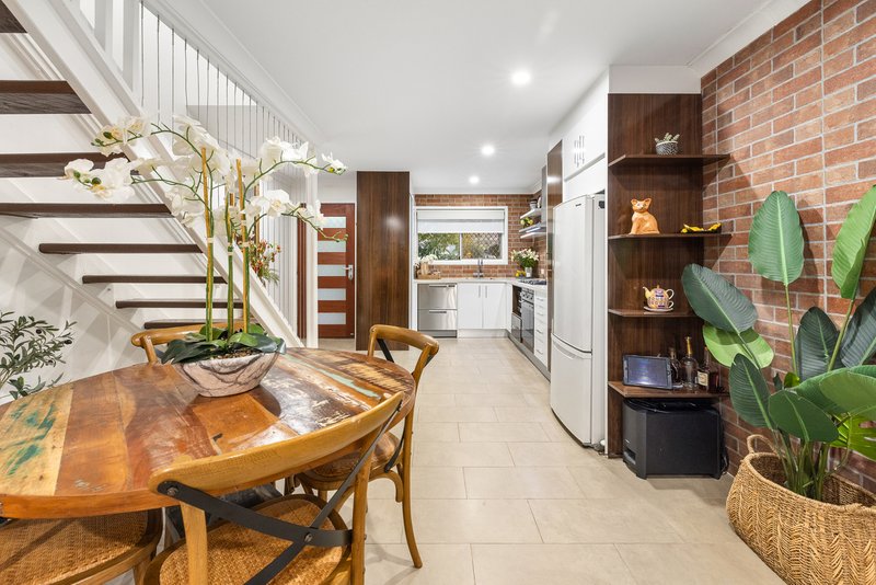 Photo - Wishart QLD 4122 - Image 5