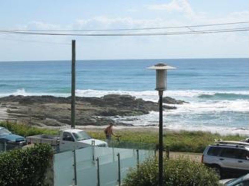 Photo - Xavier Dunes/650 Pacific Parade, Tugun QLD 4224 - Image 6