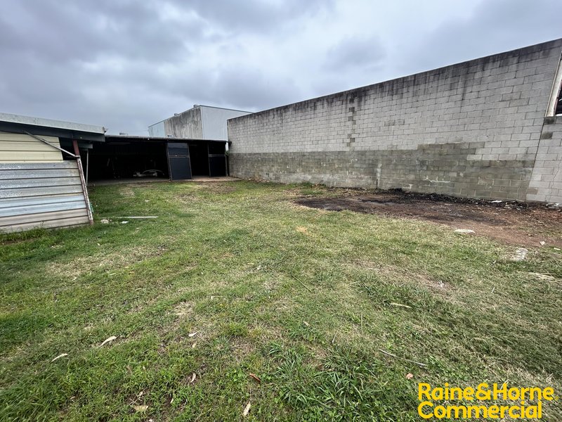 Photo - Yard Space/18 Somerset Street, Minto NSW 2566 - Image 5