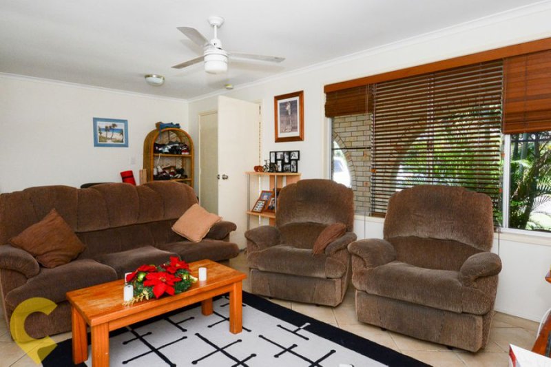 Photo - z1 Otama Court, Warana QLD 4575 - Image 5