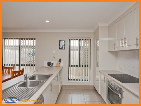 Photo - z10 Severn Crescent, North Lakes QLD 4509 - Image 2