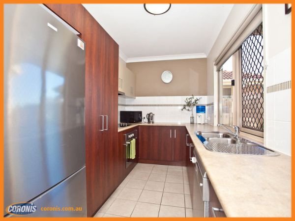 Photo - z1/17-25 Callum Place, Bracken Ridge QLD 4017 - Image 3