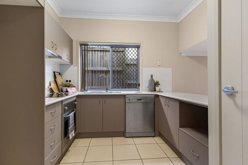 Photo - z16 Escarpment Drive, Springfield QLD 4300 - Image 10