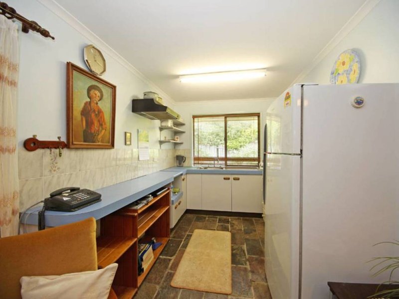 Photo - z18 Michelle Street, Bellmere QLD 4510 - Image 12