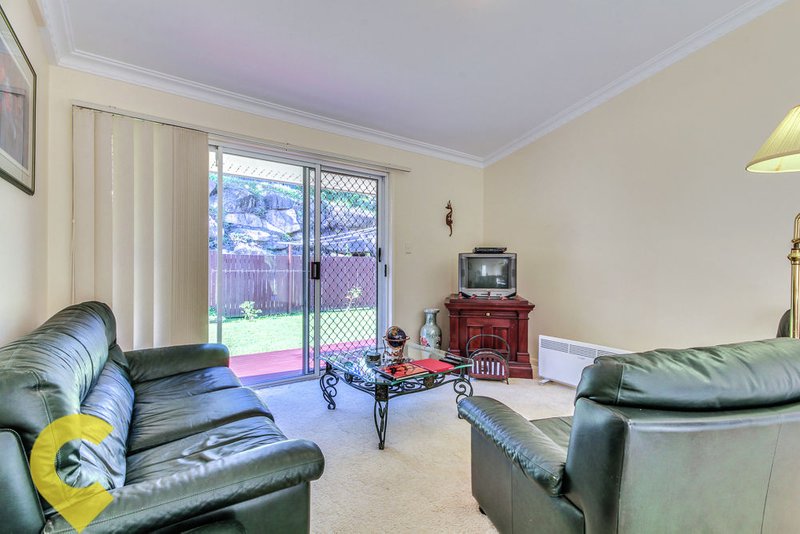 Photo - z30/85 View Crescent, Arana Hills QLD 4054 - Image 16