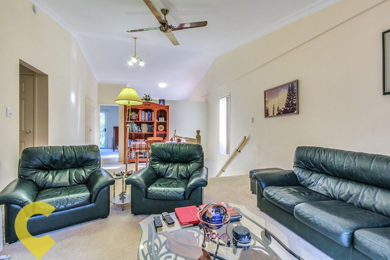 Photo - z30/85 View Crescent, Arana Hills QLD 4054 - Image 18