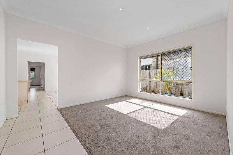 Photo - z69 Summerhill Drive, Morayfield QLD 4506 - Image 2