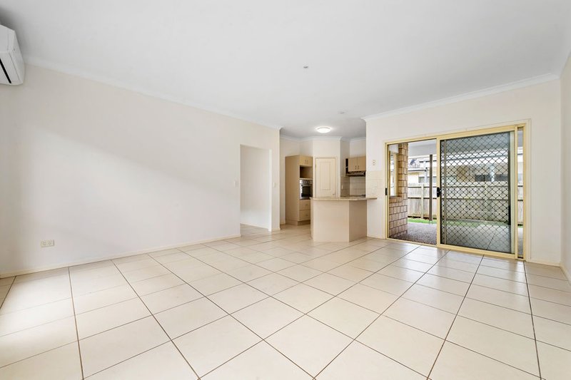 Photo - z69 Summerhill Drive, Morayfield QLD 4506 - Image 7