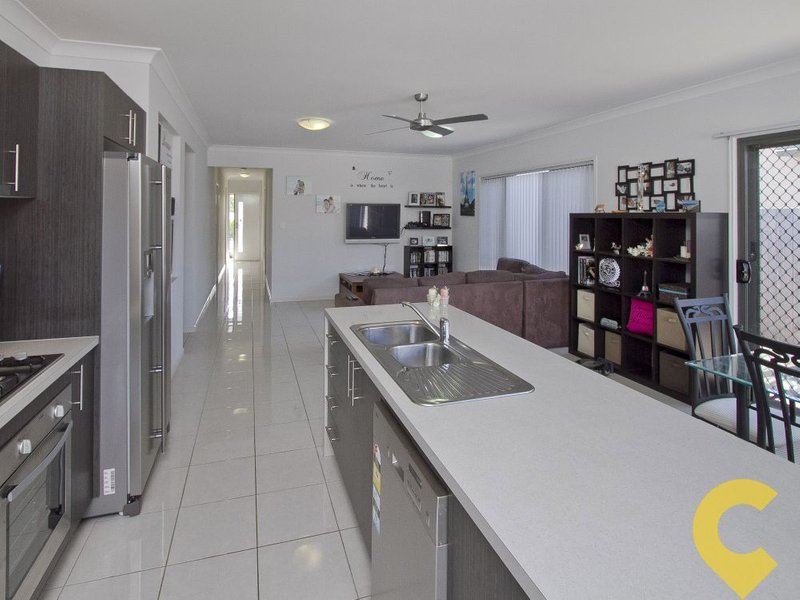 Photo - z7 Wells Close, North Lakes QLD 4509 - Image 14