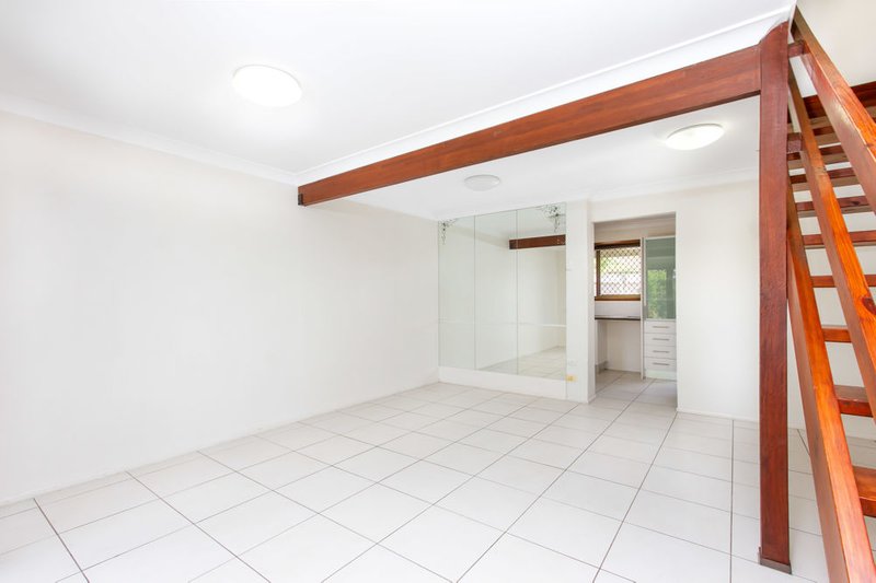 Photo - z7/21 Chatswood Road, Daisy Hill QLD 4127 - Image 4