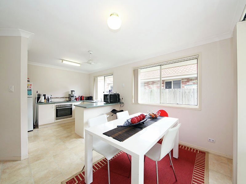 Photo - z8 Atthow Street, North Lakes QLD 4509 - Image 7